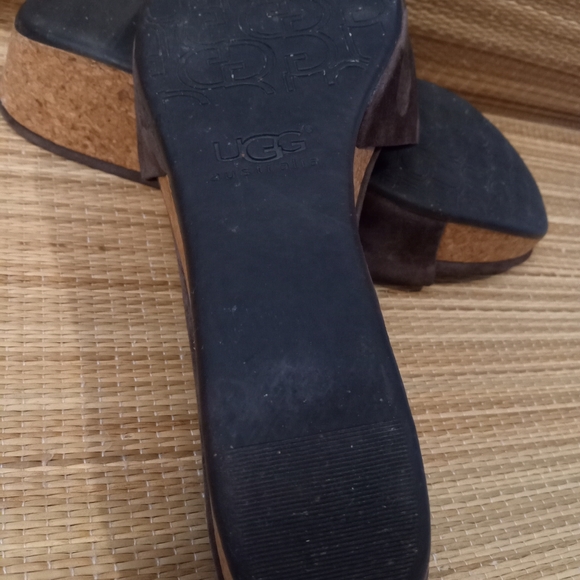 UGG Australia women's 10 brown suede slides slip on wedge sandals shoes summer - Picture 3 of 7